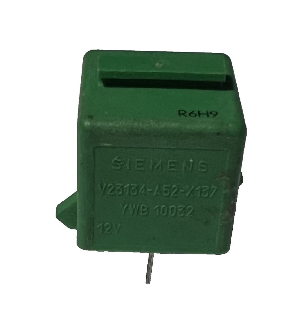 Siemens 5 Pin Multipurpose Green Relay V23134-A52-X137, YWB10032 for Land Rover