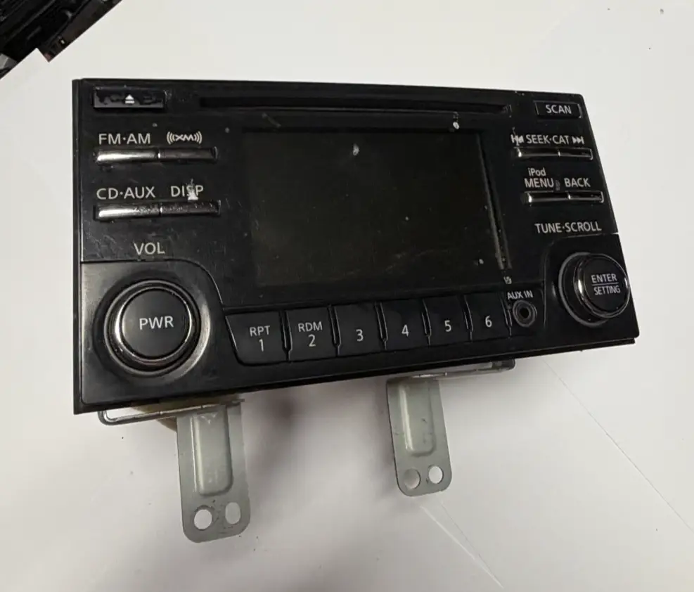 2012 2013 2014 2015 Nissan Rogue AM FM CD Player Radio Receiver 28185 1VX2A by Nissan