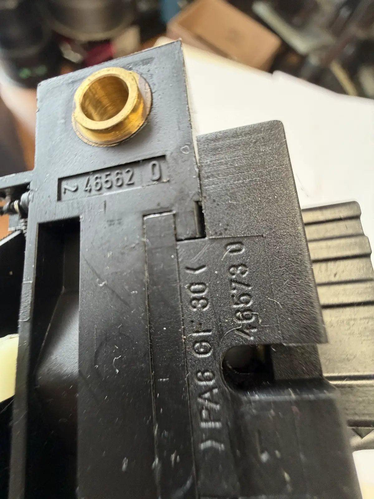 1997 Volvo 960 S90 S70 V70 Turn Signal Headlight Beam Switch 46573 0, 46562 0 by Volvo