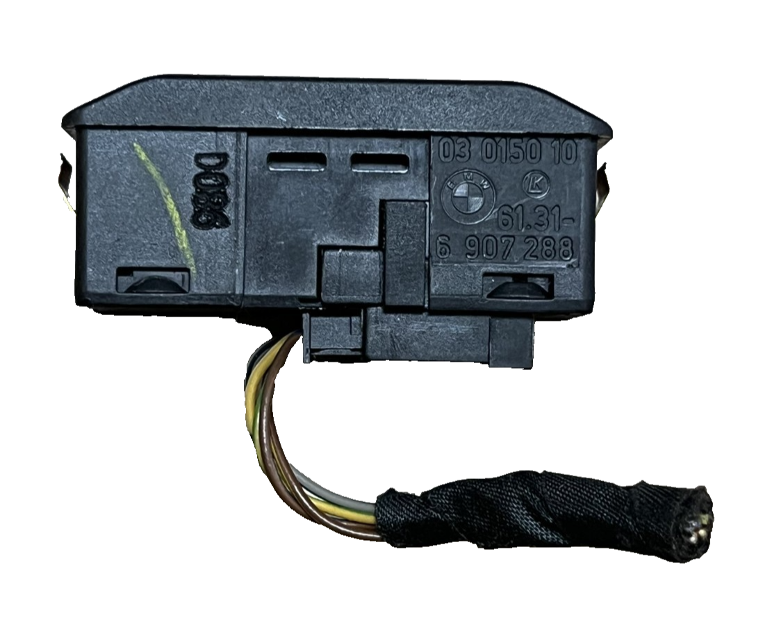 Sun Roof Sunroof Opener Switch 6 907 288 fits 04-10 BMW E60 M5 X3 X5 325i 330i