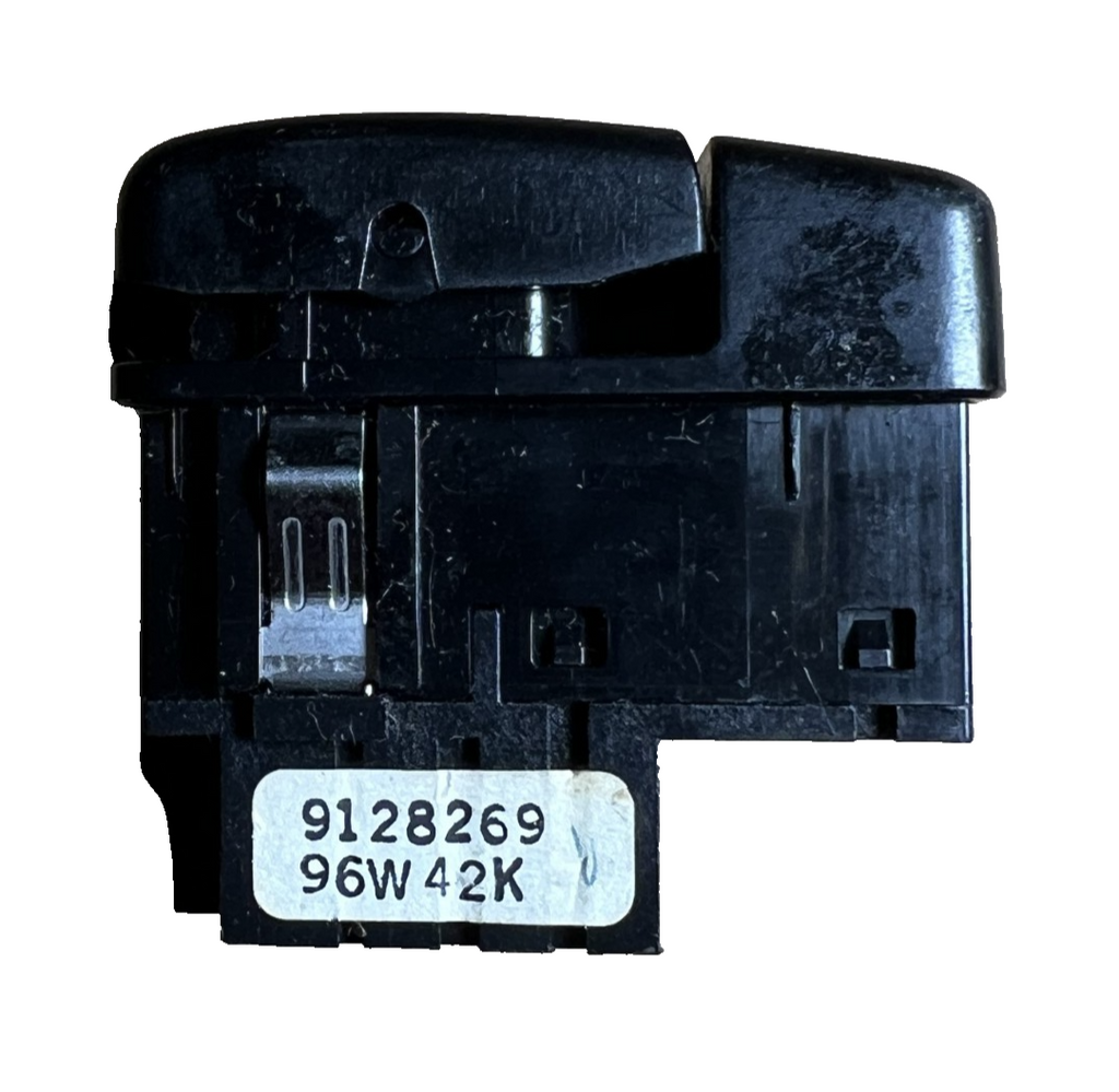 1994 1995 1996 1997 1998 Volvo 850 960 S90 V90 Rear Fog Light Switch 9128269