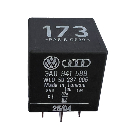 99-02 Volkswagen Cabrio Daytime Running Lights Relay 3A0 941 589, WL0 50 237 005