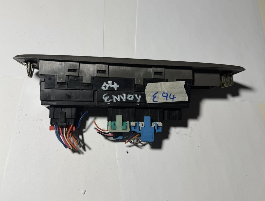 Master Window Switch Front Left Driver 15204690 fits 02-05 GMC Envoy