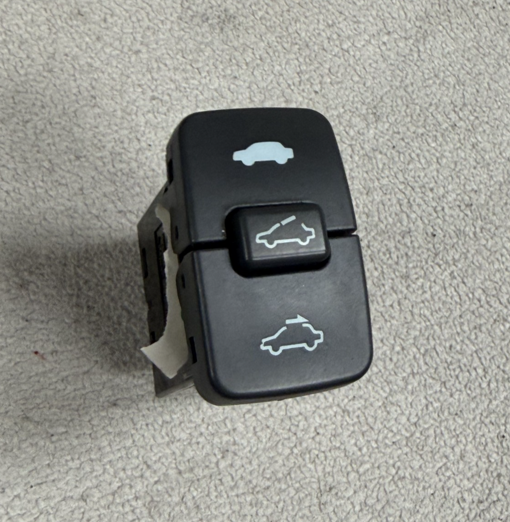2001-2005 Honda Civic Sunroof Sun Roof Switch Control Button M19833 Black