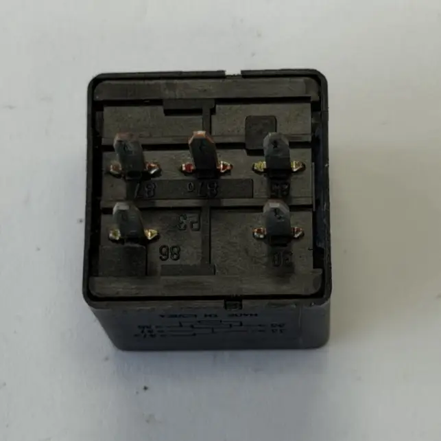 Delphi 5 Pin Relay 15328865 Black fits 07-14 Chevrolet Avalanche by Delphi