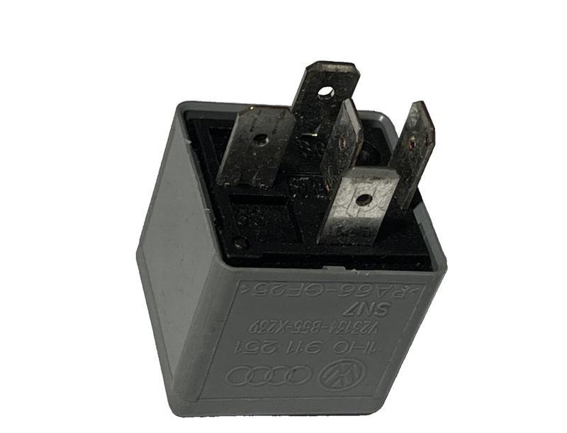 2003-2010 Volkswagen Beetle Accessory Power Starter Relay OEM 1H0 911 251