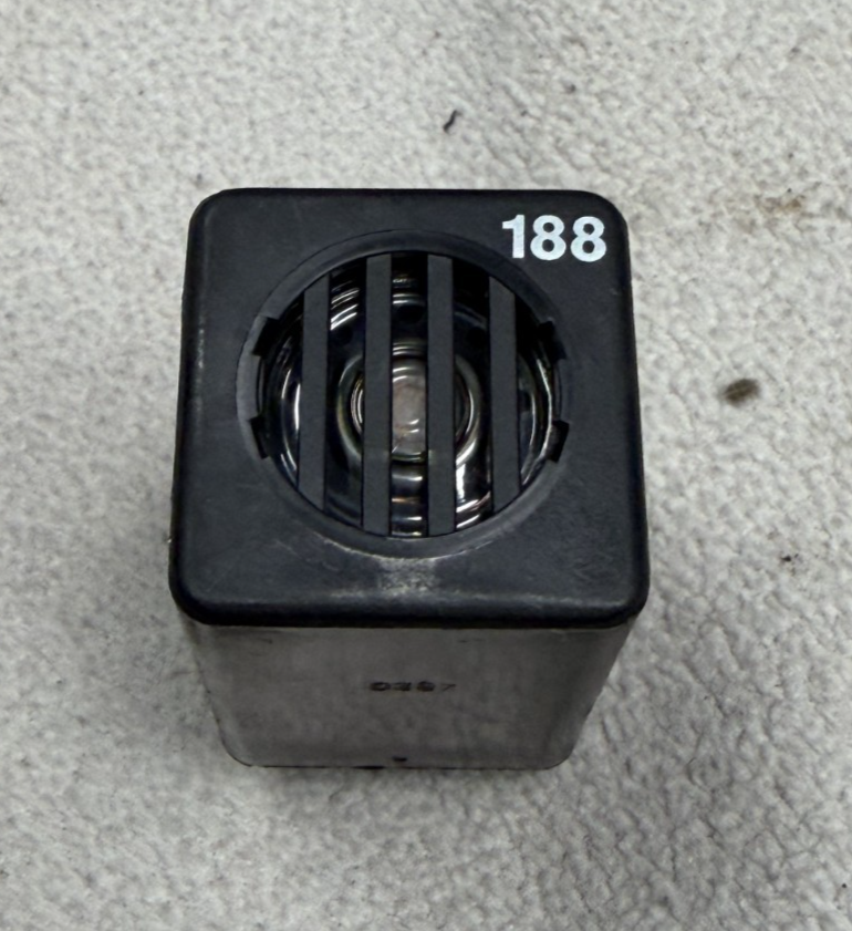 Door Chime Seatbelt Warning Relay 1HM 919 433 A, 05090001 fits 1993-2002 VW Golf