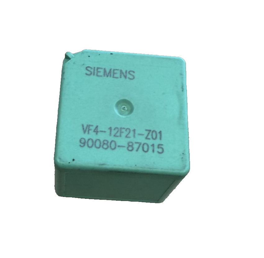 1998-2002 Toyota Corolla Cooling Fan Relay 90080 87015, VF4 12F21 Z01 Green