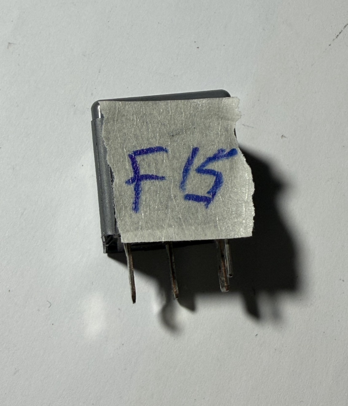 2002-2006 Volkswagen Beetle Glow Plug Relay 1J0906381A, V23134B63X396