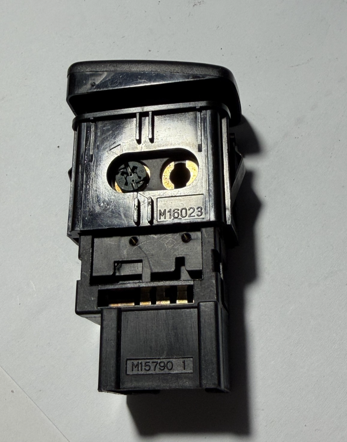 1999-2004 Honda Odyssey TCS Traction Control System Switch M16023, M15790 1