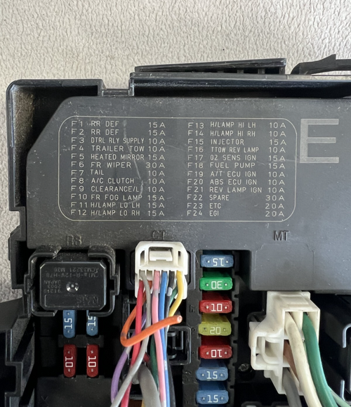 2009-2012 Nissan Pathfinder IPDM Power Distribution Module OEM 284B7 ZE03B