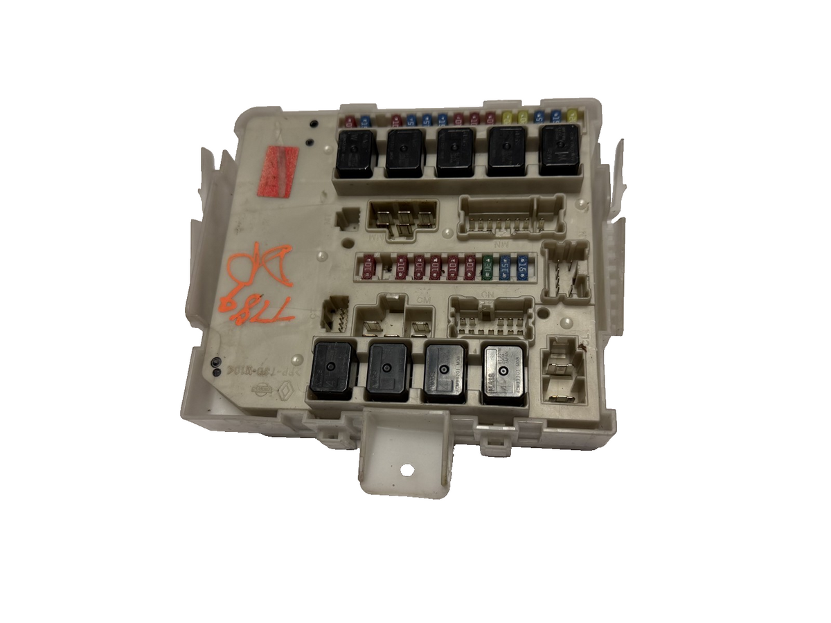 2006 2007 2008 2009 2010 Nissan Titan Engine Relay Fuse Box Junction Module by Nissan