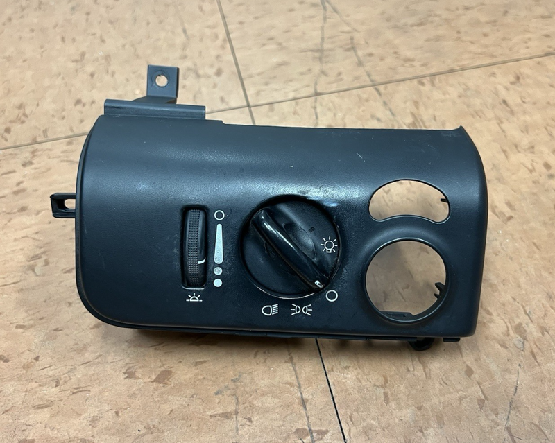 1996 1997 1998 1999 2000 Dodge Caravan Headlight Headlamp Switch OEM Black