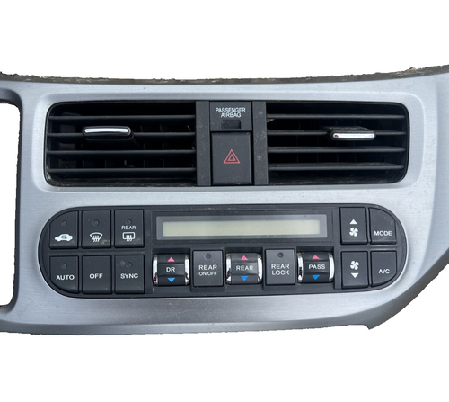 2005-2010 Honda Odyssey AC Climate Control Switch Air Vent Bezel Trim OEM
