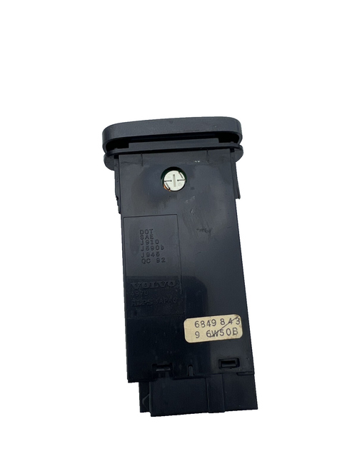 1998-2004 Volvo S70 V70 C70 Emergency Flasher Hazard Switch 6849843 96W50B