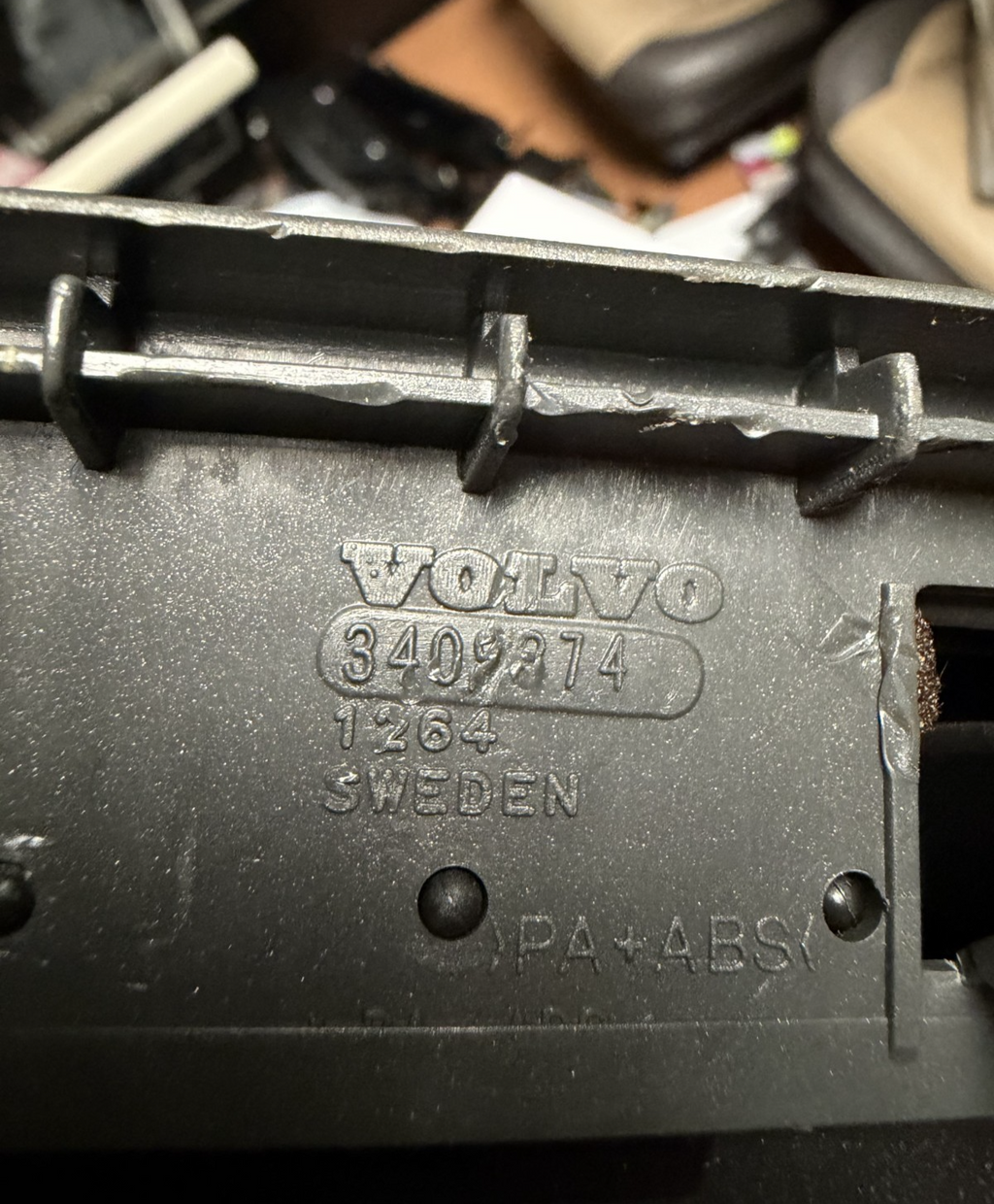 2005-2009 Volvo S60 V70 V70 Dash Vent with Hazard Switch 3409374 9441045 by Volvo
