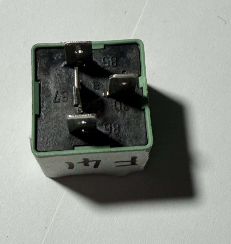 1998-2002 Toyota Corolla Siemens Cooling Fan Relay 9008087015, VF412F21Z01
