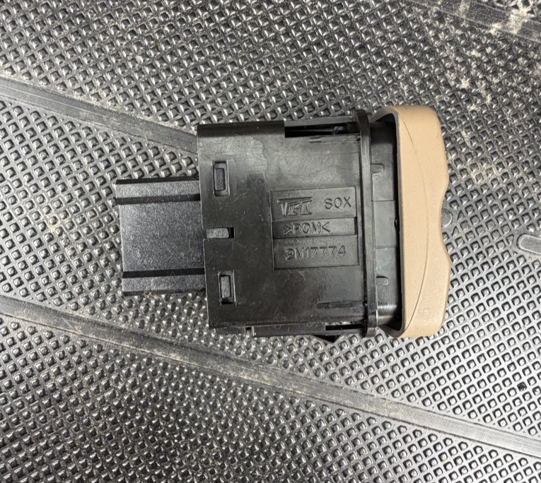 06 07 08 Honda Ridgeline Interior Dome Light Lamp Control Switch 2M17774 Tan by TEC