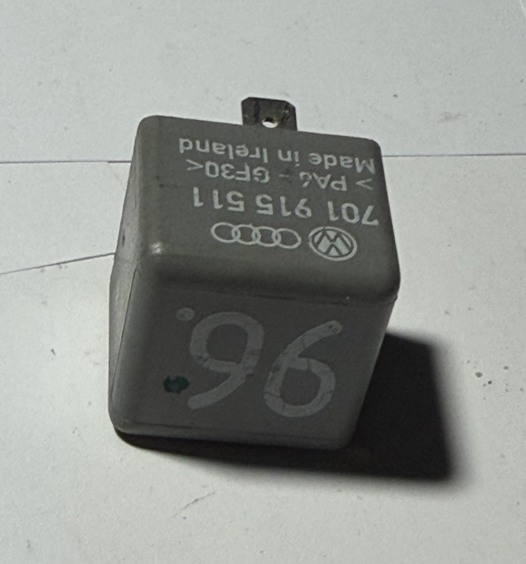 5 Pin Relay 701 915 511 fits 95 96 97 98 99 00 01 02 03 04 05 Volkswagen Seat