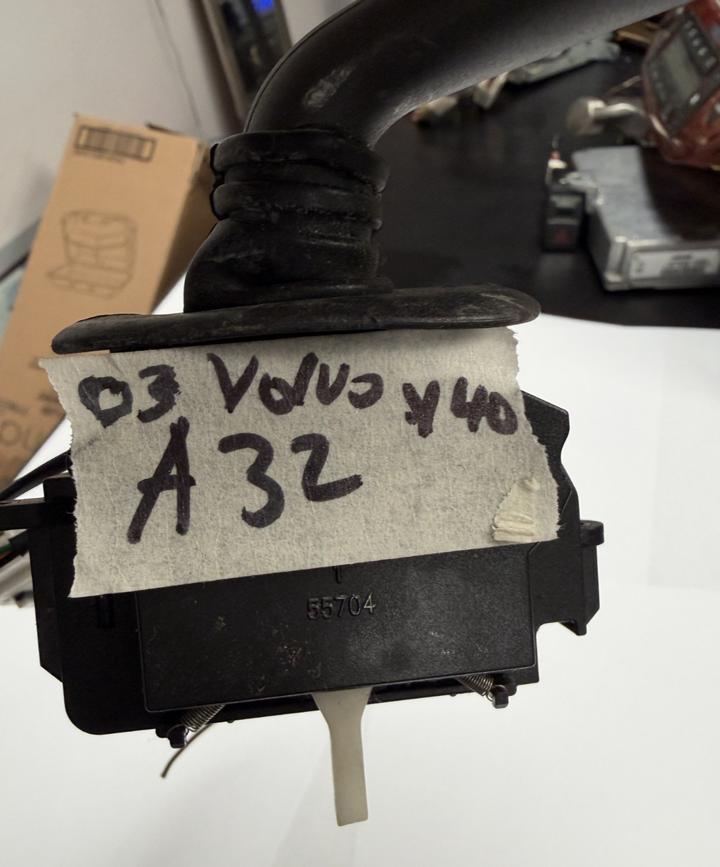 Steering Column Turn Signal Control Switch Black fits 03 2003 Volvo V40