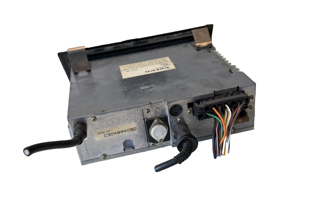 1993-1997 Volvo 740 940 Radio Cassette Player Receiver 1398615 4969 Black by Volvo