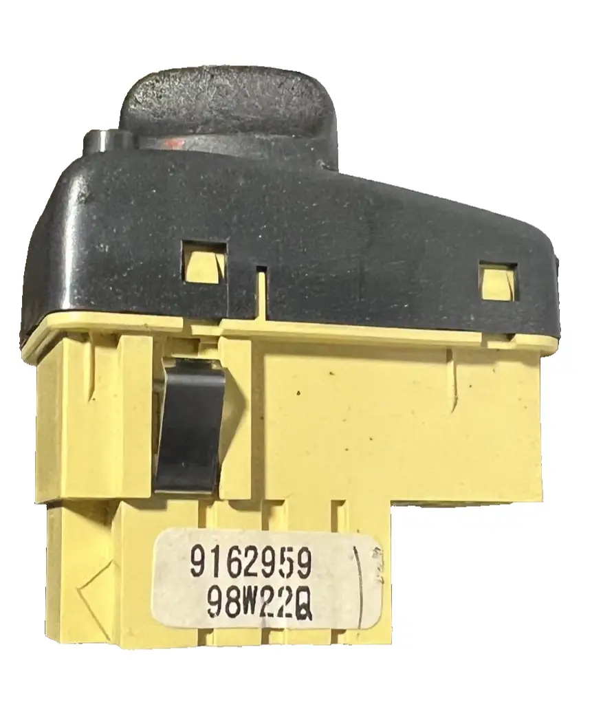 Trip Computer Reset Info Switch 9162959 fits 98 99 00 01 02 03 04 Volvo C70 S70 by Unbranded