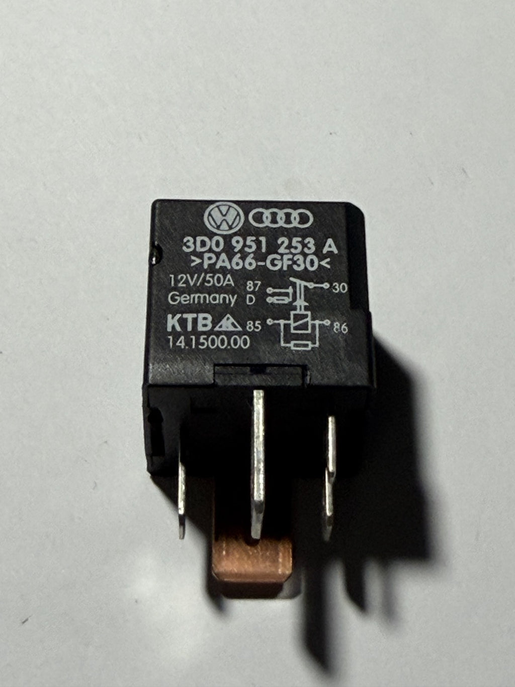 Multifunction Relay #433 3D0 951 253 A fits Audi A3 Porsche 911 Boxster Cayenne