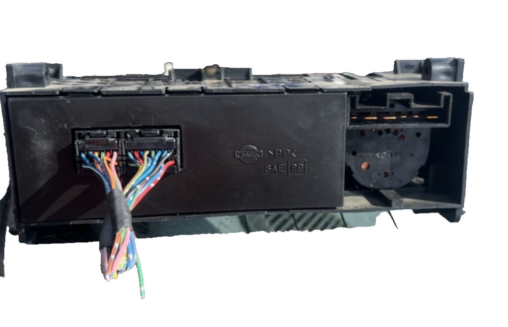1995-1998 Nissan Maxima AC Heater Climate Temperature Control Unit OEM