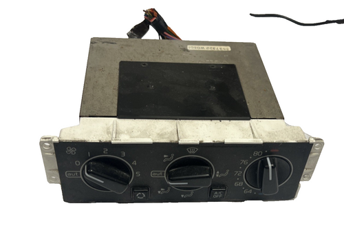 1994 1995 1996 1997 Volvo V90 S90 960 AC Heater Climate Control Panel 3537322