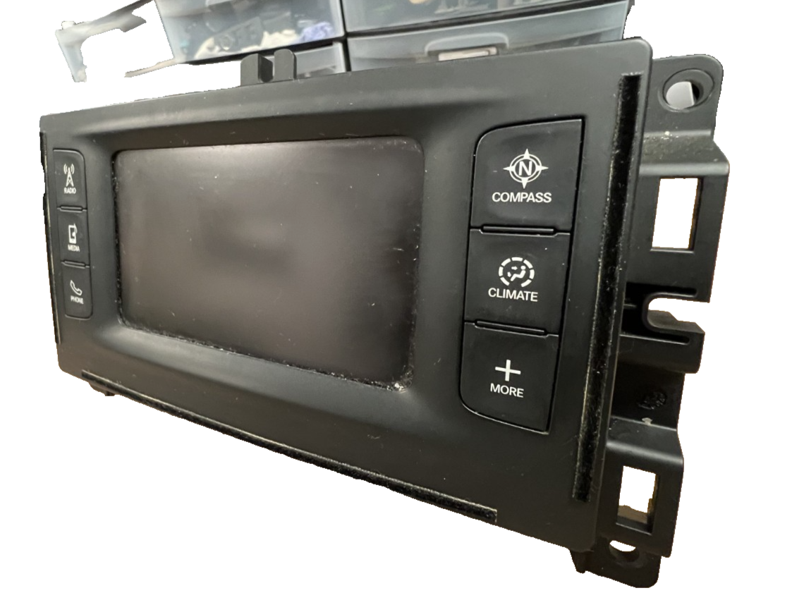 15 16 2015-2016 Chrysler 200 5" Radio Display Info Screen P68226693AE