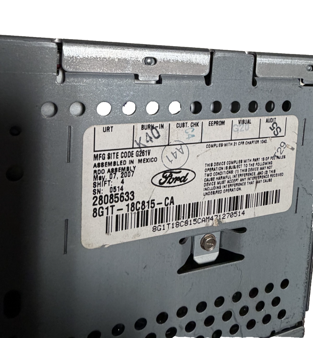 08-09 Ford Taurus 6 Disc CD Player MP3 Radio Stereo Receiver 8G1T18C815CA Black by Ford