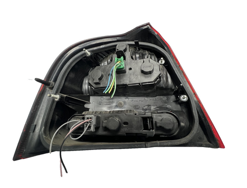 1999-2003 Volvo S80 Rear Right RH Passenger Side Taillight 149 974 01, 9154479