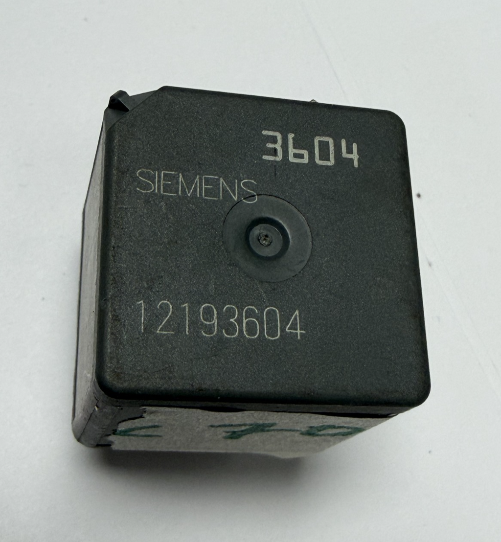 Siemens 4-Pin Starter Relay 12193604 3604 Black fits 1999-2005 Pontiac Grand