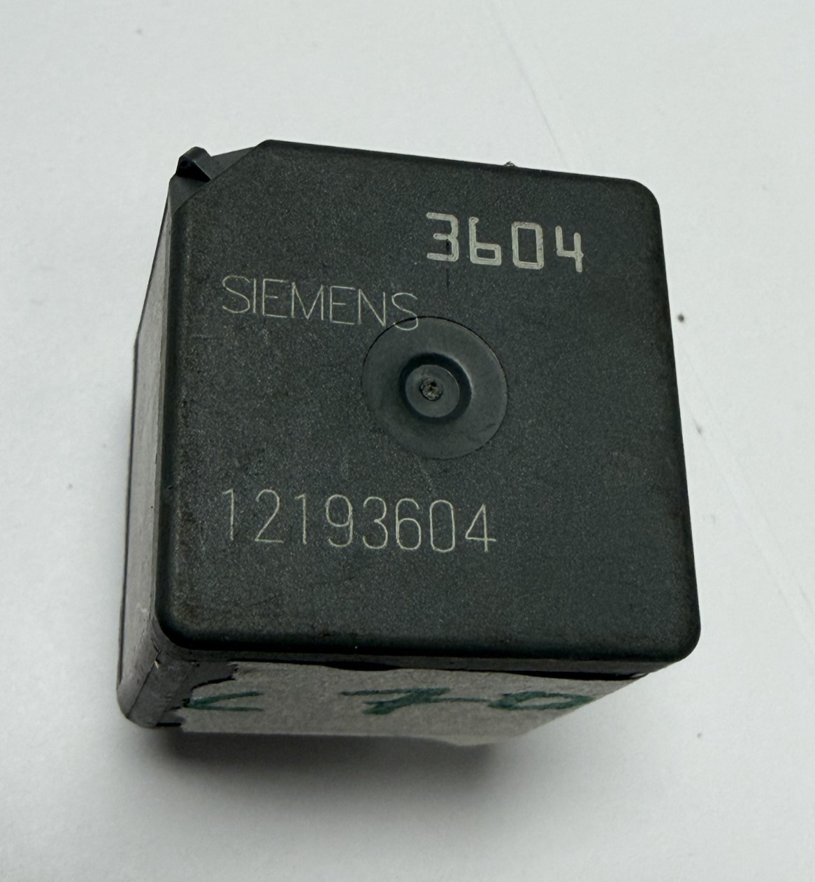 Siemens 4-Pin Starter Relay 12193604 3604 Black fits 1999-2005 Pontiac Grand