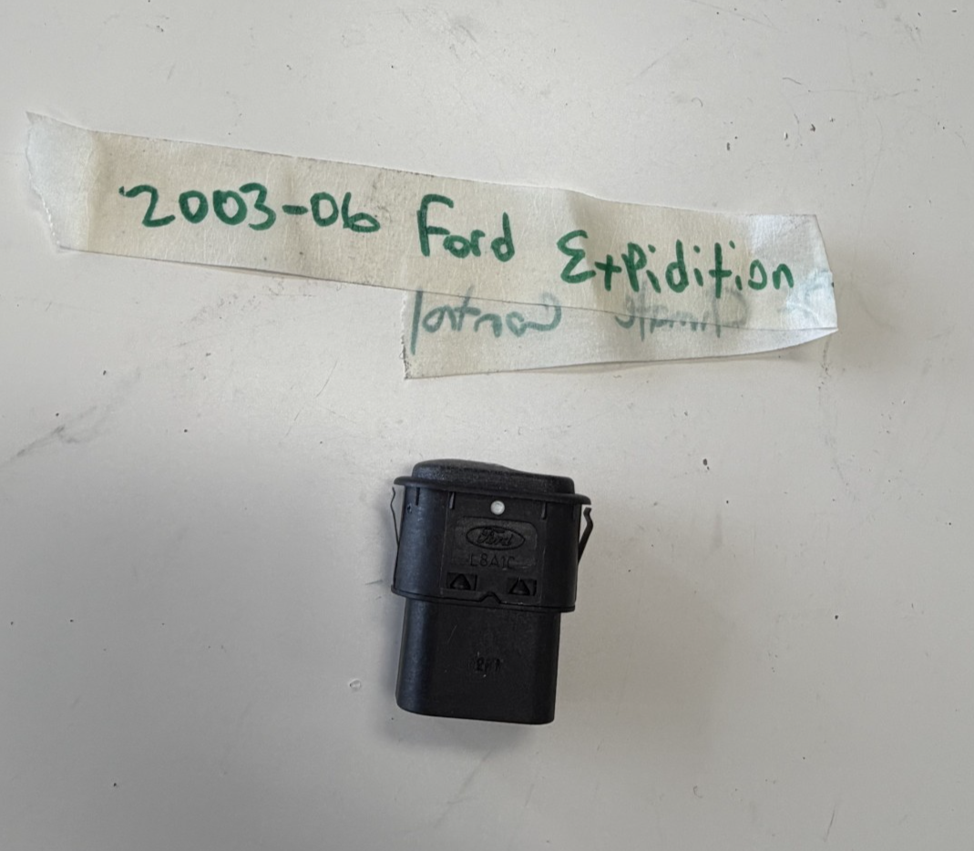 2003-2006 Ford Expedition Pedal Adjustment Adjust Switch Button 1L2T 9G604 AD