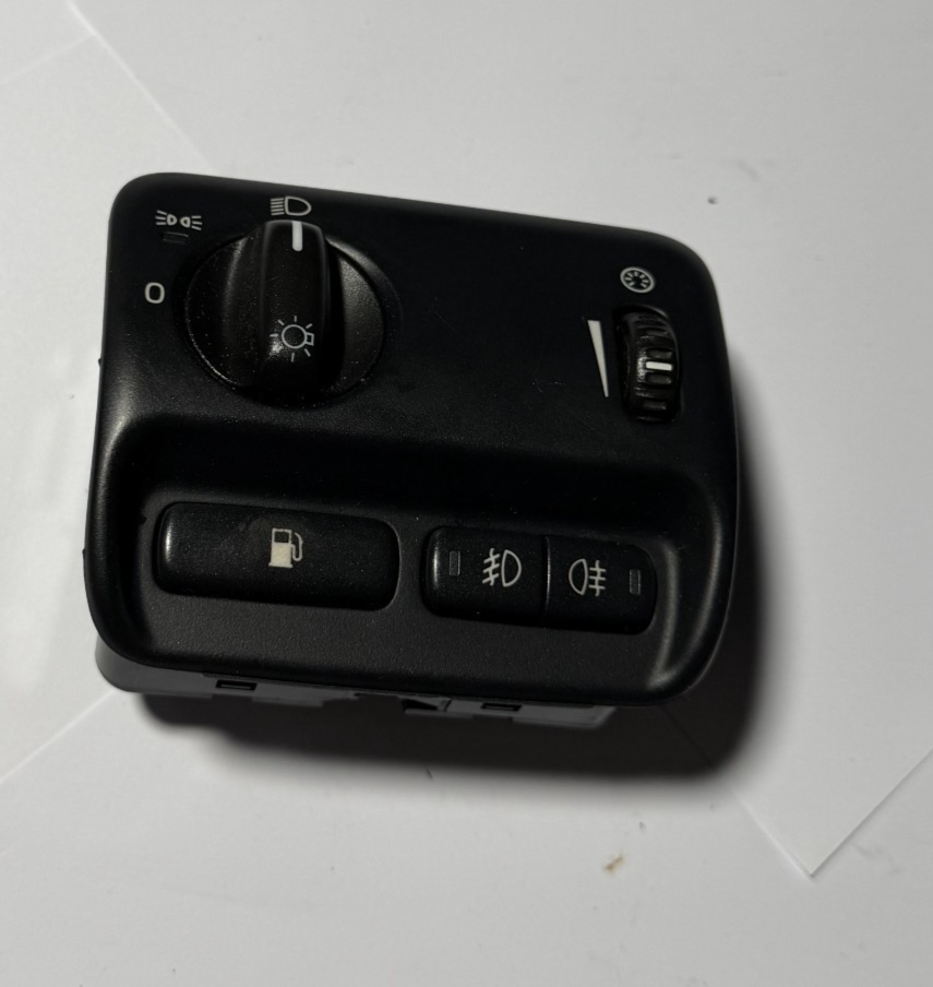 2004 2005 Volvo S80 Headlight Fuel Fog Light Control Switch 8691747 Black