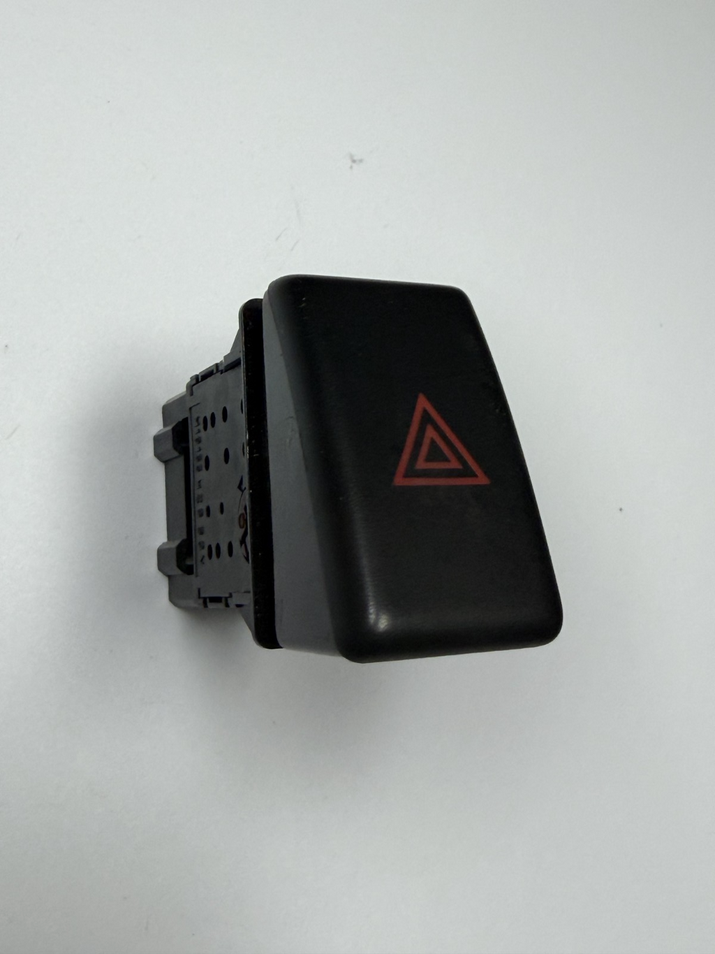 Hazard Warning Light Emergency Switch M19155, M19620 fits 2003-2005 Honda Accord