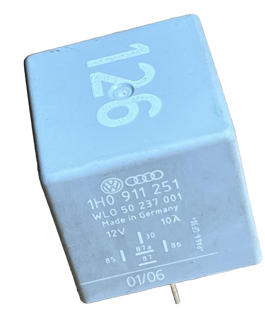 #126 4 Pin Relay 1H0 911 251 fits 2000 2001 2002 2003 2004 2005 Audi TT