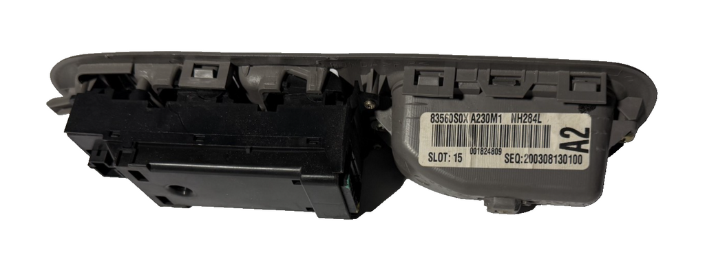 1999-2004 Honda Odyssey Front Left Driver Side Master Power Window Switch Trim
