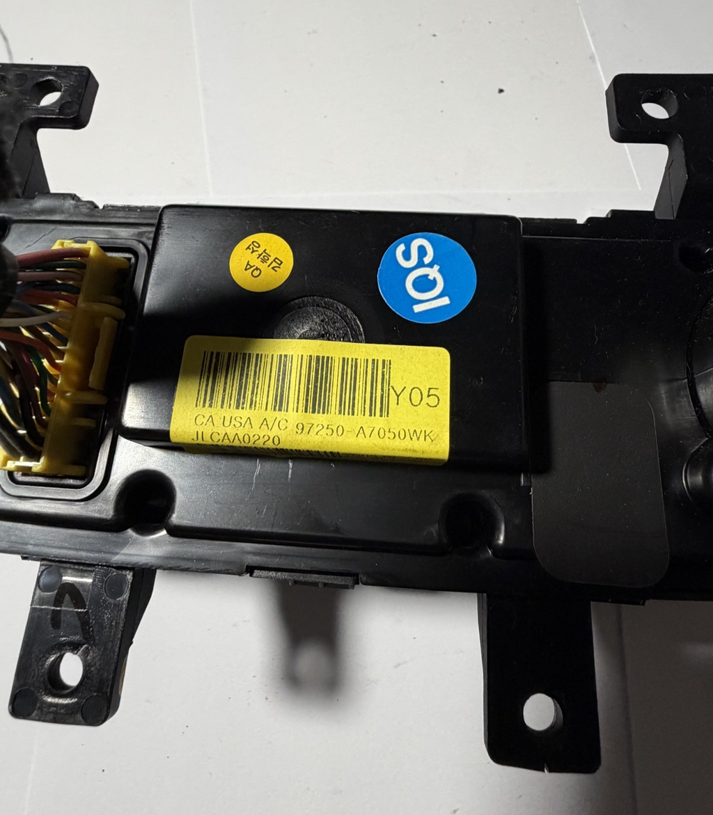 2014-2016 Kia Forte AC Heater Temperature Switch Climate Control 97250 A7050WK