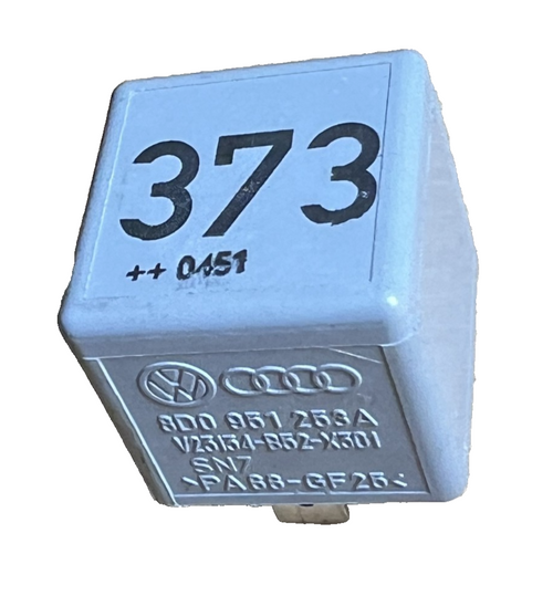 1985-1999 Volkswagen Passat Multifunctional Relay #373 8D0 951 253A