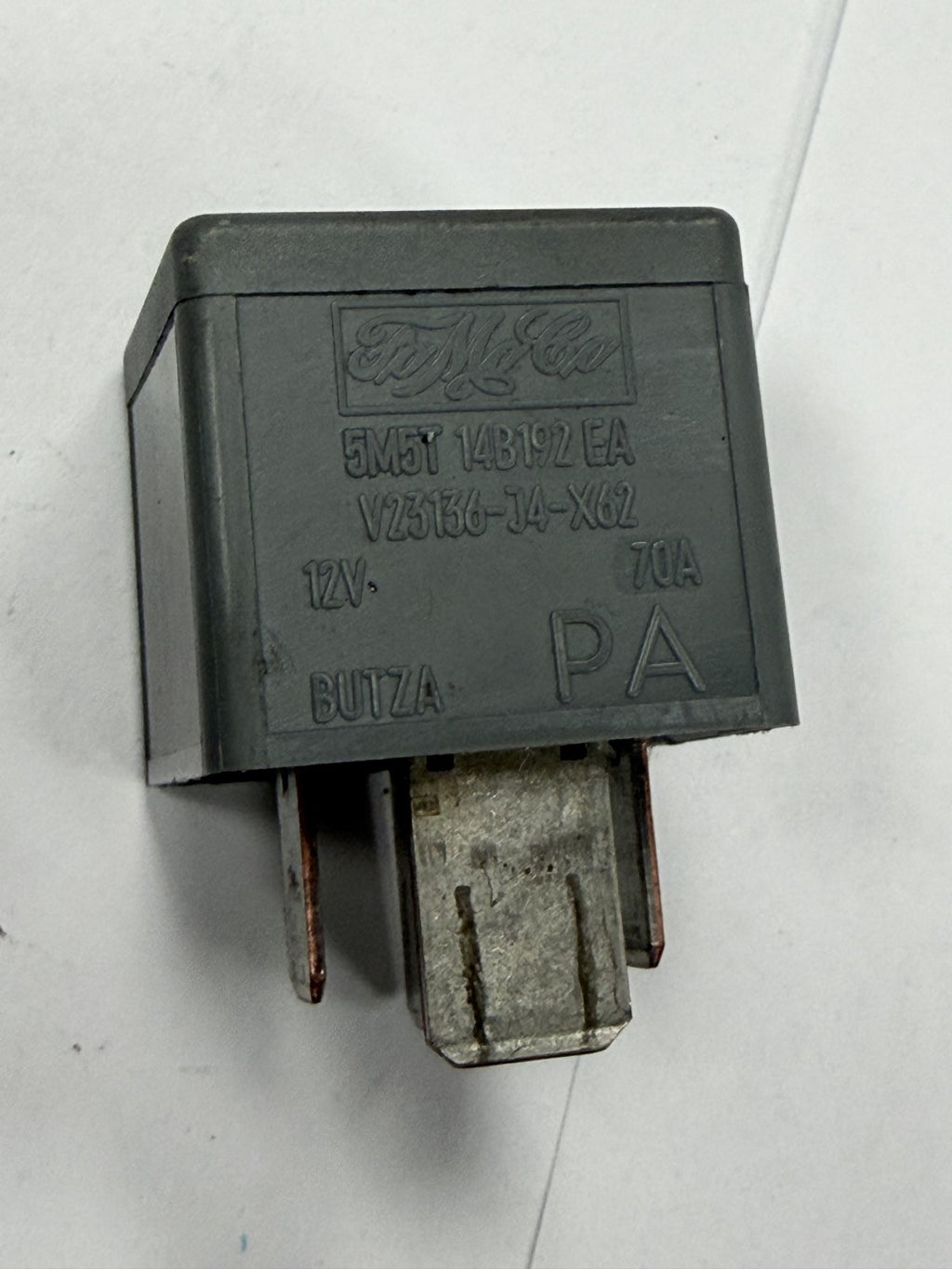 2005-2009 Land Rover LR3 4 Pin Relay 12V 70A 5M5T 14B192 EA, V23136 J4 X62