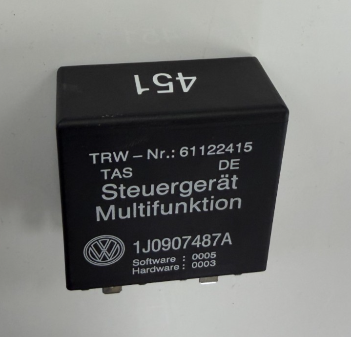 99-05 Volkswagen Passat Multifunction Steering Relay 1J0907487A Black