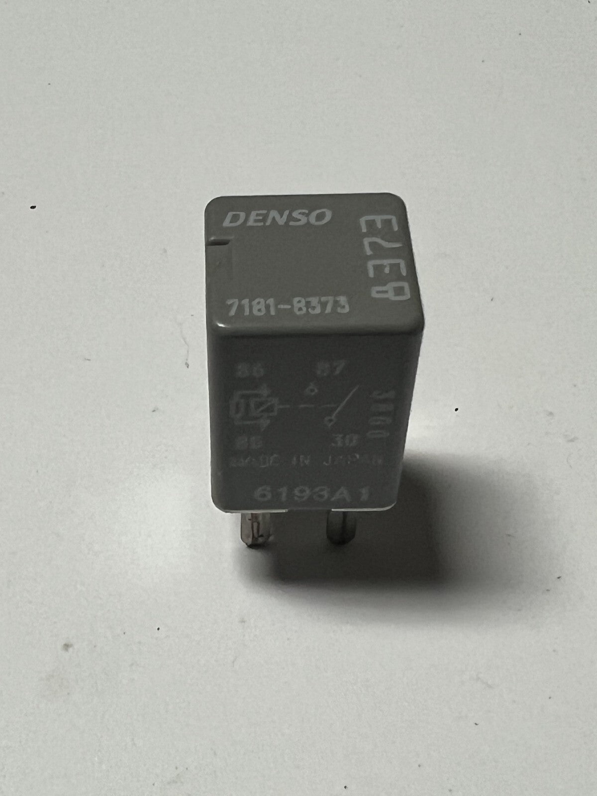 GM Denso Multi-Purpose 4-Pin Relay #8373 OEM 7181-8373, 6193A1 Gray