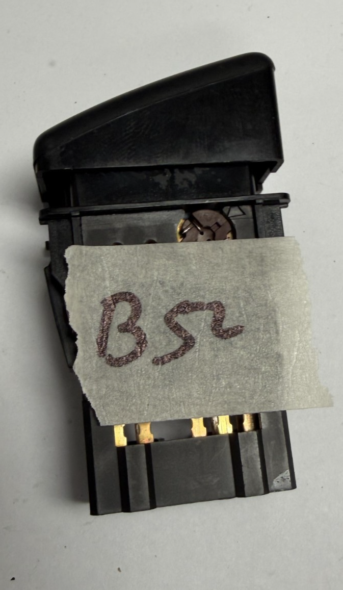 2003 2004 2005 Honda Accord Hazard Warning Light Emergency Switch M19155, M19620
