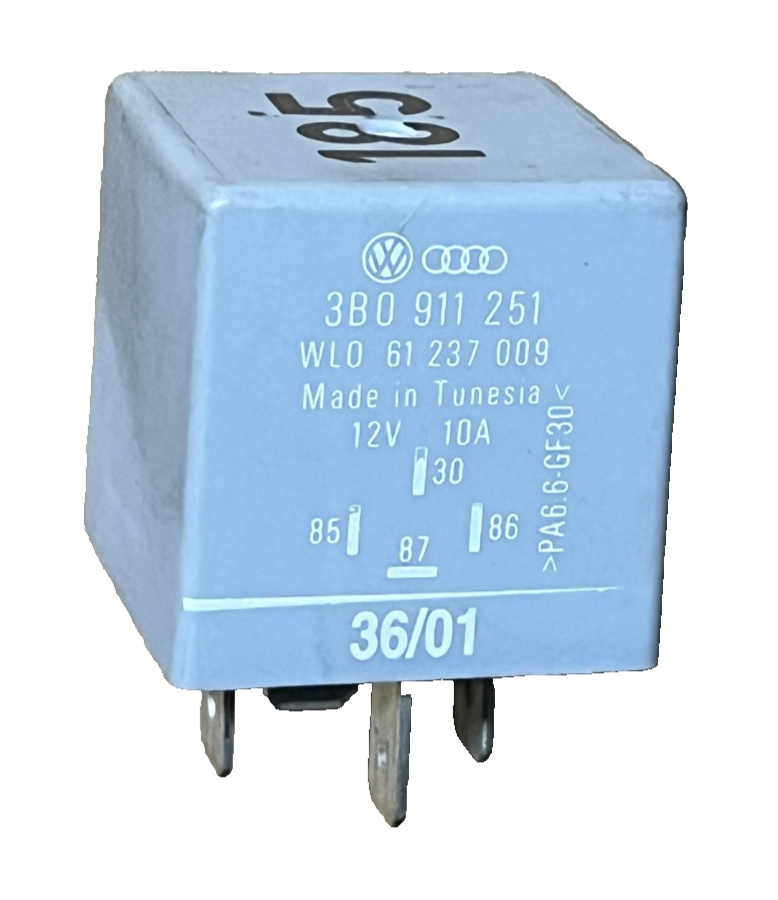 2001-2002 Volkswagen Jetta Wagon 2.8L Starter Relay 12V 10A 3B0 911 251 Blue