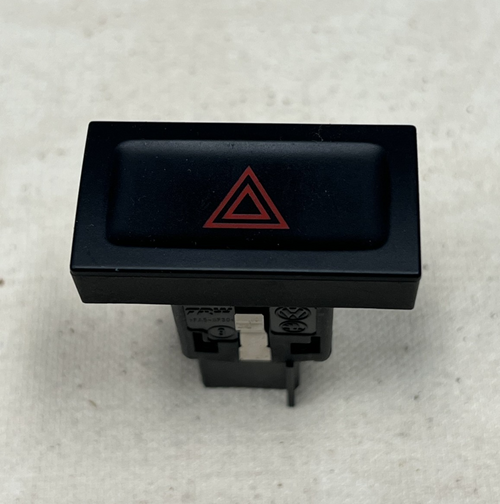 12 13 14 15 16 17 Volkswagen Tiguan Hazard Warning Switch OEM 5N0953509A