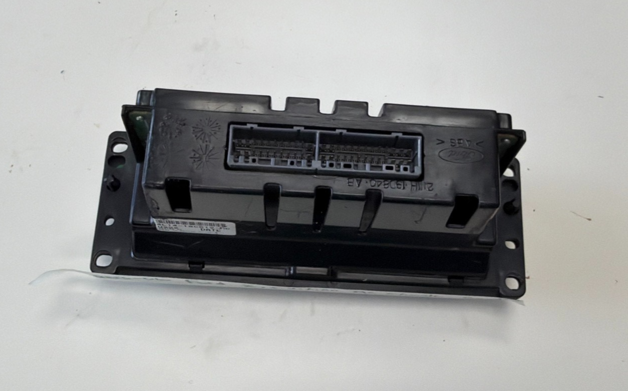 2003-2006 Ford Expedition AC Temperature Climate Control 4L14 18C612 AC Black