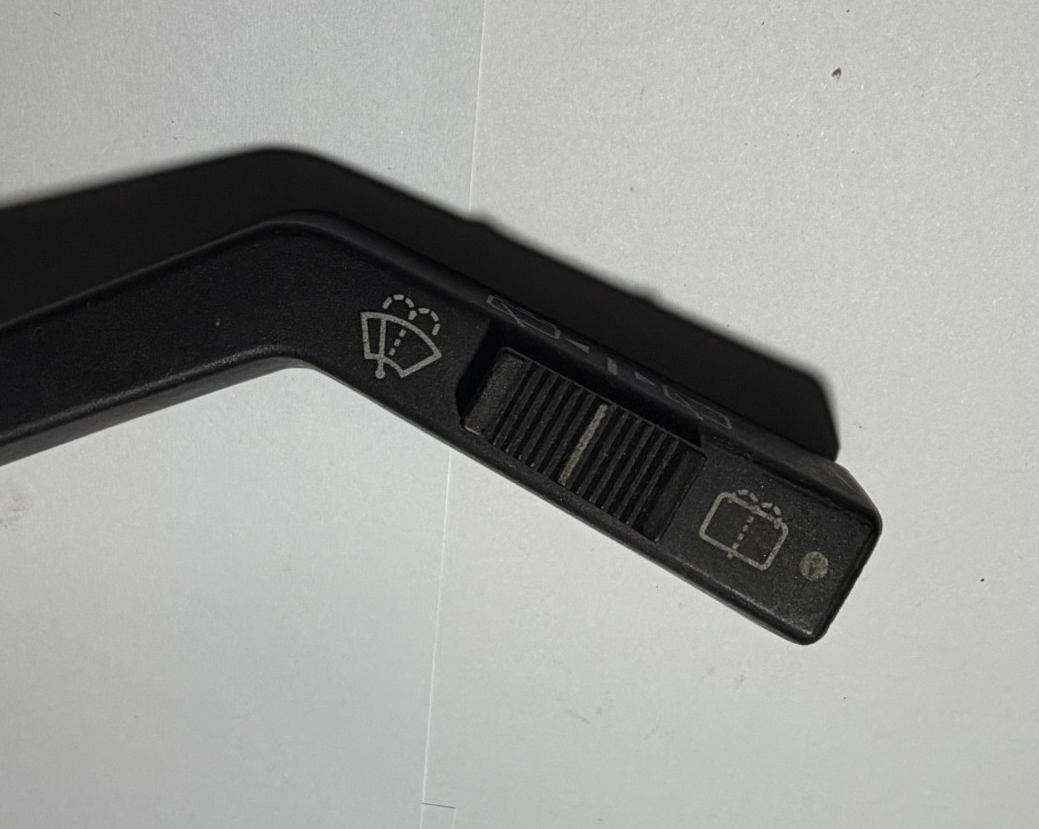 Volvo 740 760 780 940 Wagon Windshield Back Glass Wiper Switch Lever 1347929