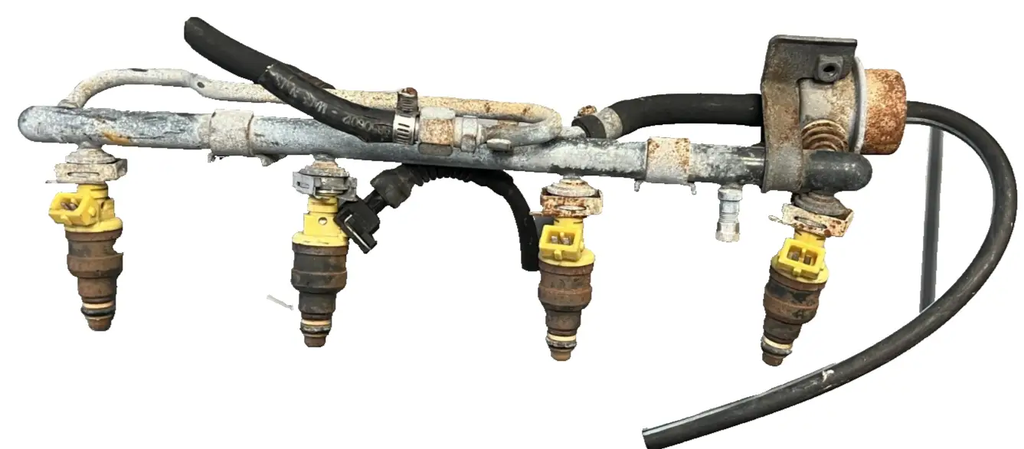 Volvo 850 Fuel Rail Injector Complete Assembly OEM by Volvo